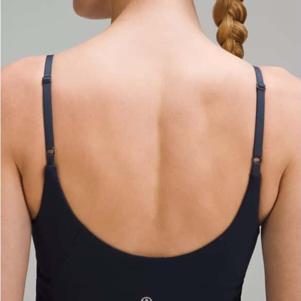 LULU ALIGN - Picture 7 of 8